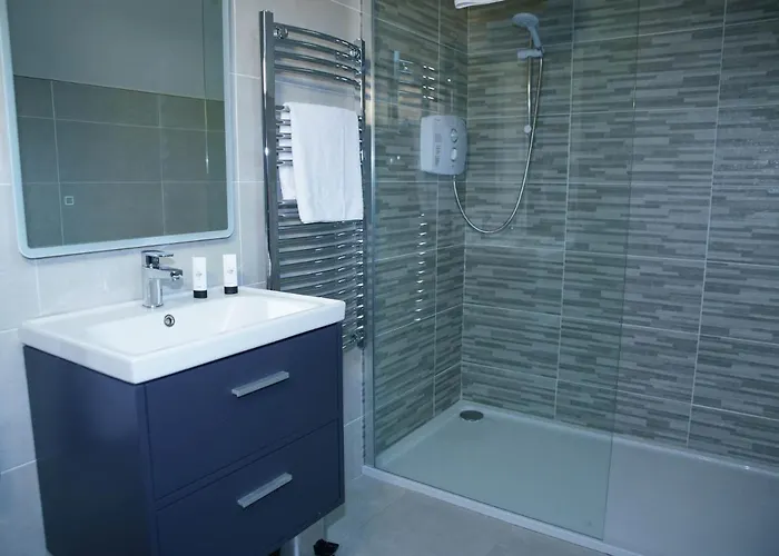 Courtyard - 3 Bed No 12 Tatil Evi